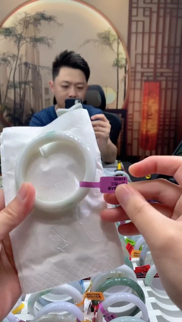 未镶嵌手镯翡翠000058207