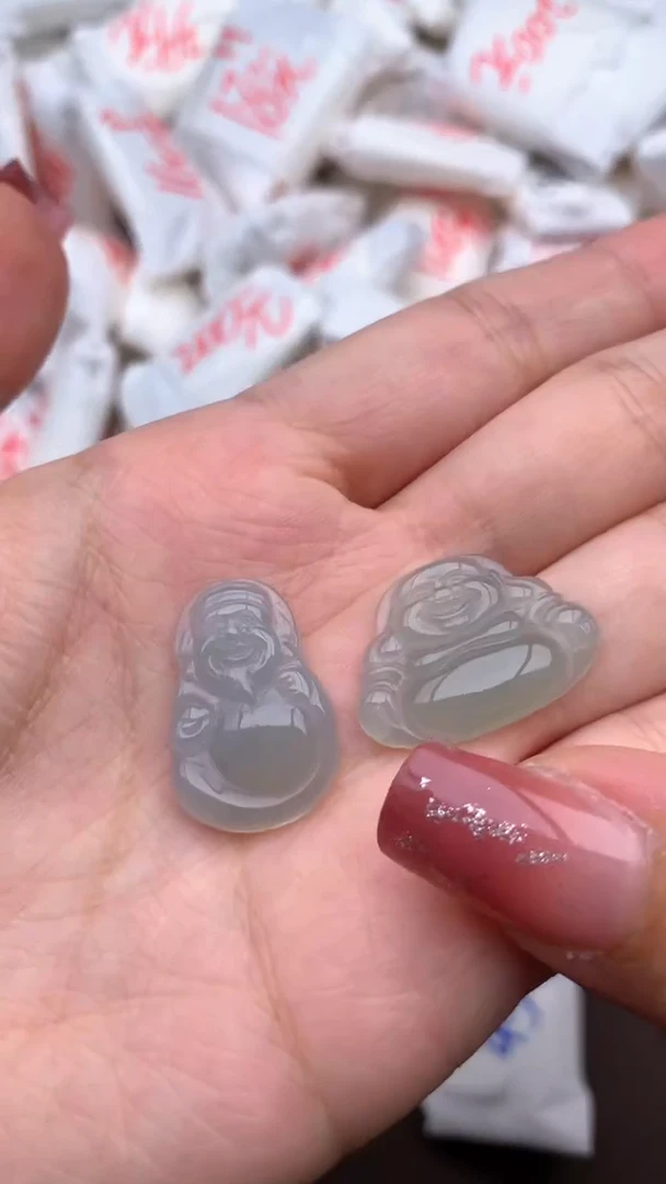 【闪购商品】翡翠挂件未镶嵌一
