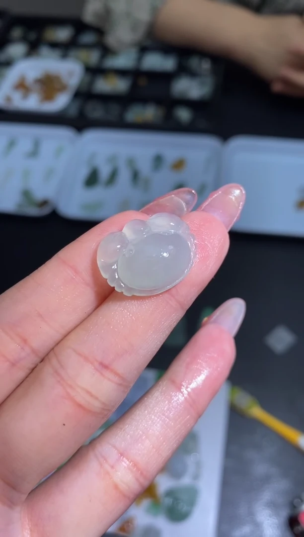 未镶嵌定制翡翠翡翠毛货~