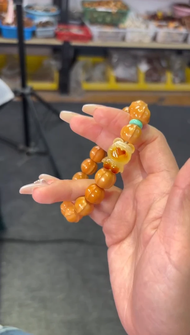 【闪购商品】菩提根/象牙果吊坠 12mm猴头鲨鱼背小熊单圈