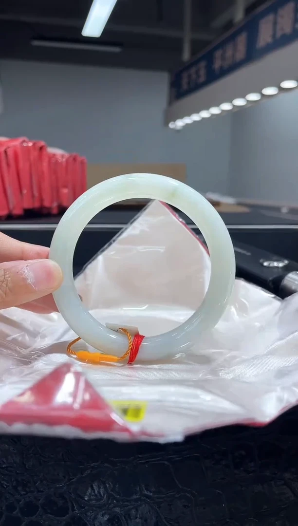 未镶嵌手镯翡翠9 6061