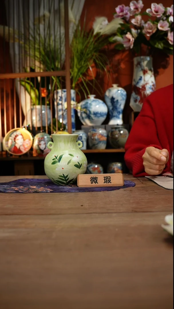 当代高温釉下彩手绘陶瓷餐具