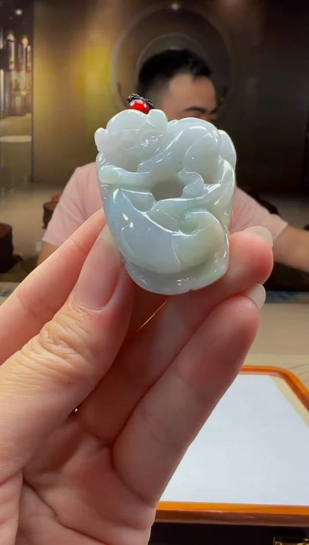 翡翠未镶嵌颈饰BQ2025-7-29-6