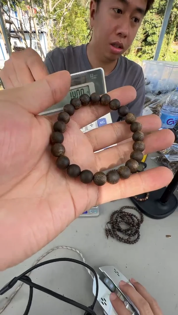 沉香沉香枕乌身沉水08圆珠单圈多样性发一