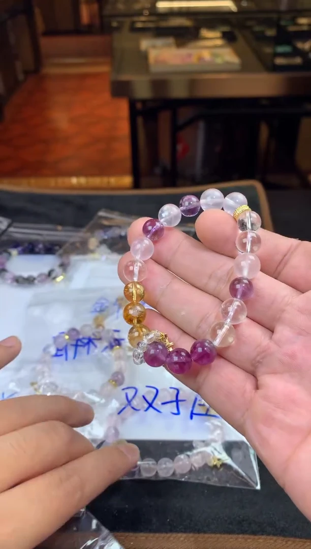 未镶嵌南红玛瑙手镯老*8594855