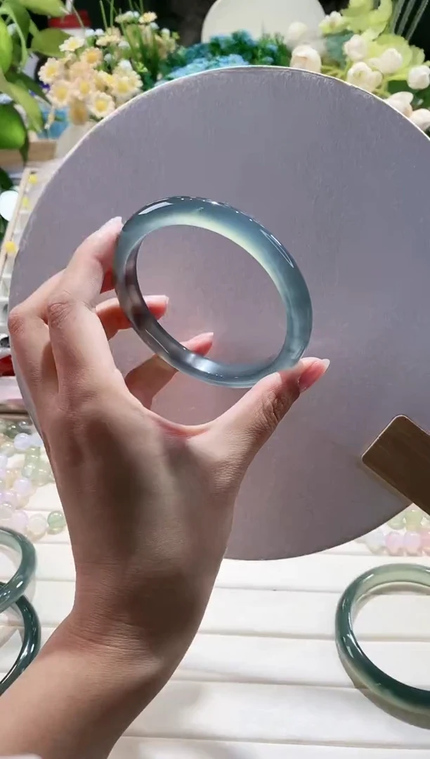 手镯玛瑙/玉髓未镶嵌19-64.5