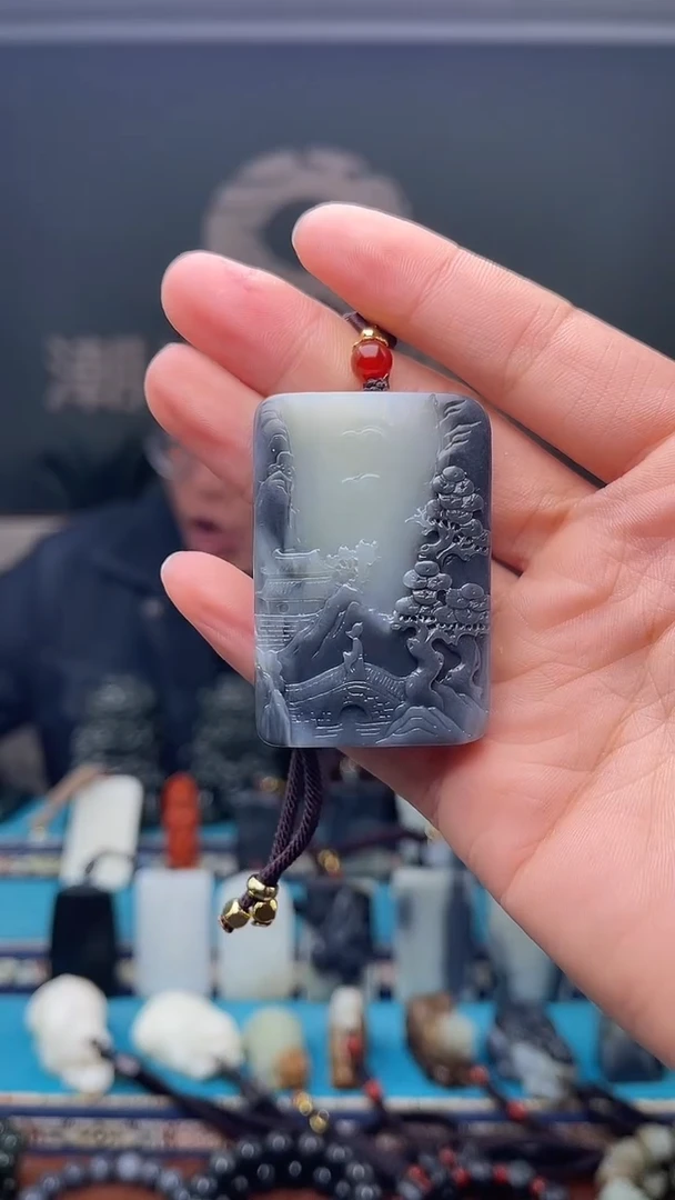 未镶嵌和田玉挂件1