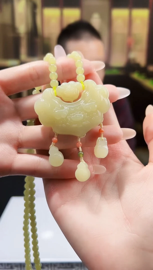 定制和田玉玉守匠心天然和田玉