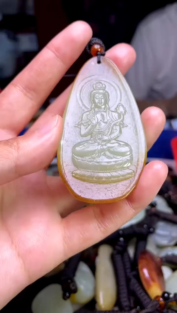 和田玉未镶嵌颈饰1