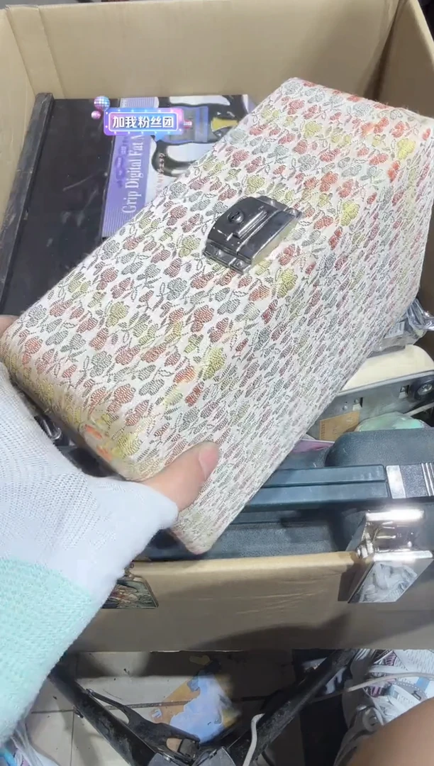 瓷片丰*  928中古商品，瑕疵品，不保好坏。