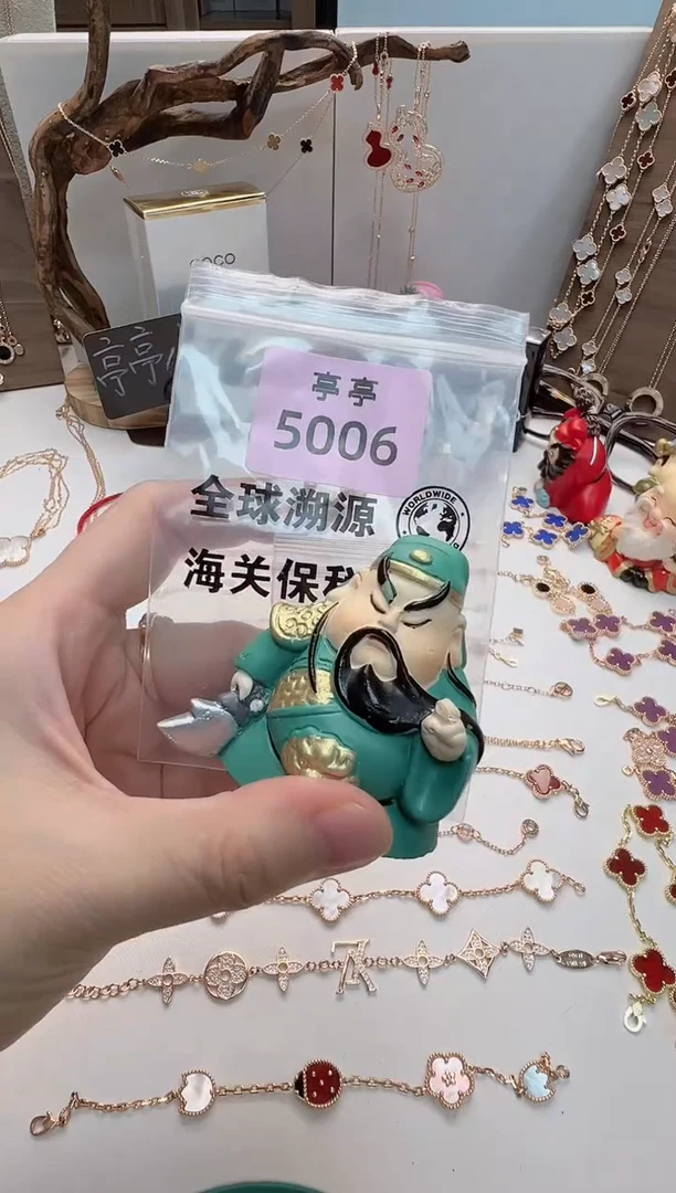 臭*蛋华禄甄选阁亭亭总铺