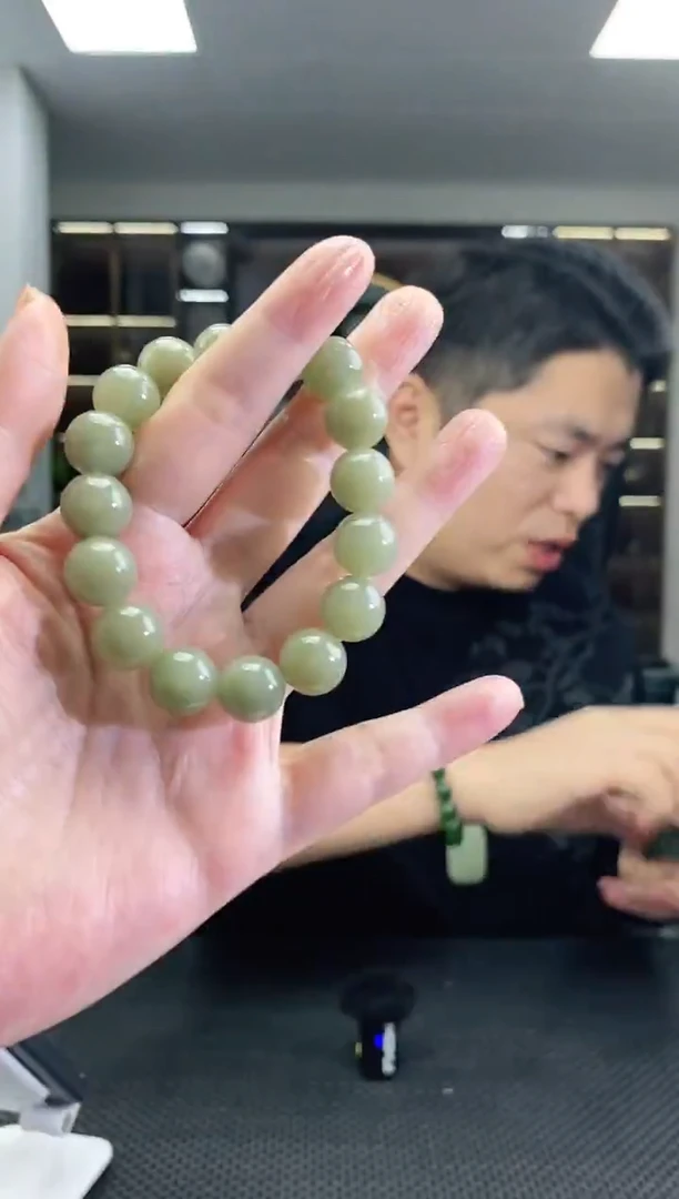 颈饰未镶嵌和田玉圆珠卡12手串清货1