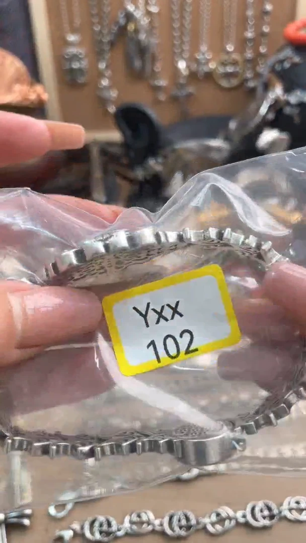 瓷片闪购商品如图所示