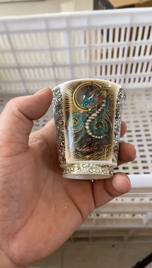 摆件摄影的产品有使用过的痕迹有点脏介意勿拍