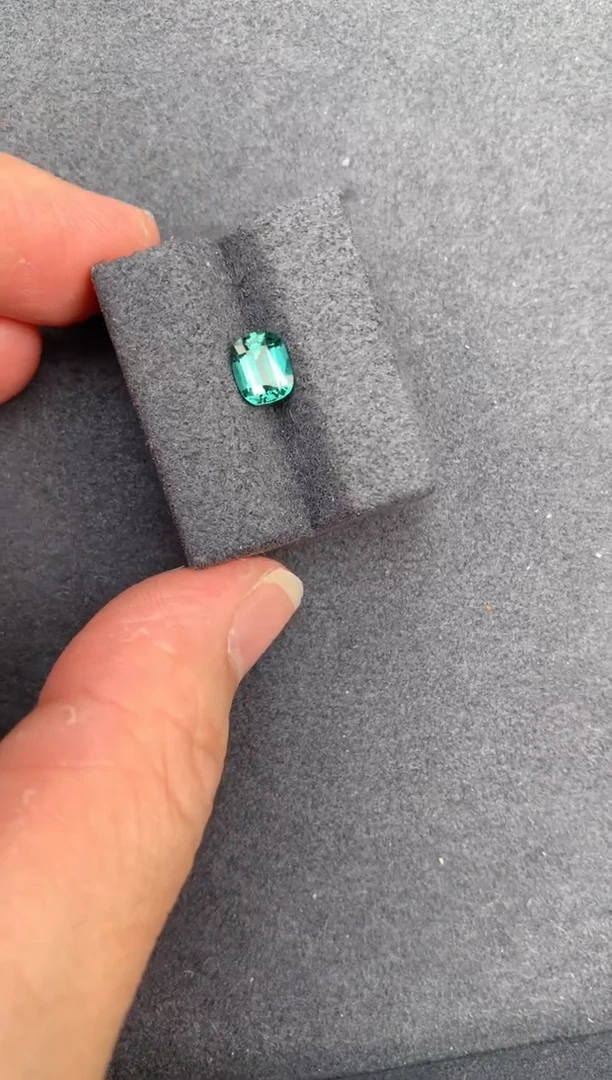 【闪购商品】碧玺裸石未镶嵌91分拉贡