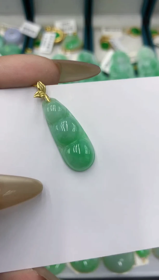颈饰未镶嵌翡翠11111