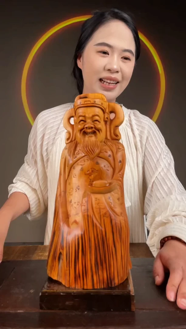 柏木（崖柏）手工摆件,先抢先得! 编号:188