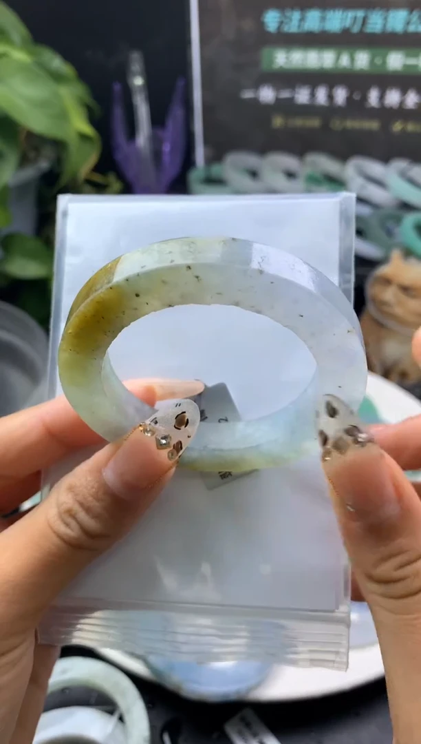 【闪购商品】定制翡翠定制翡翠手镯未镶嵌47-55圈