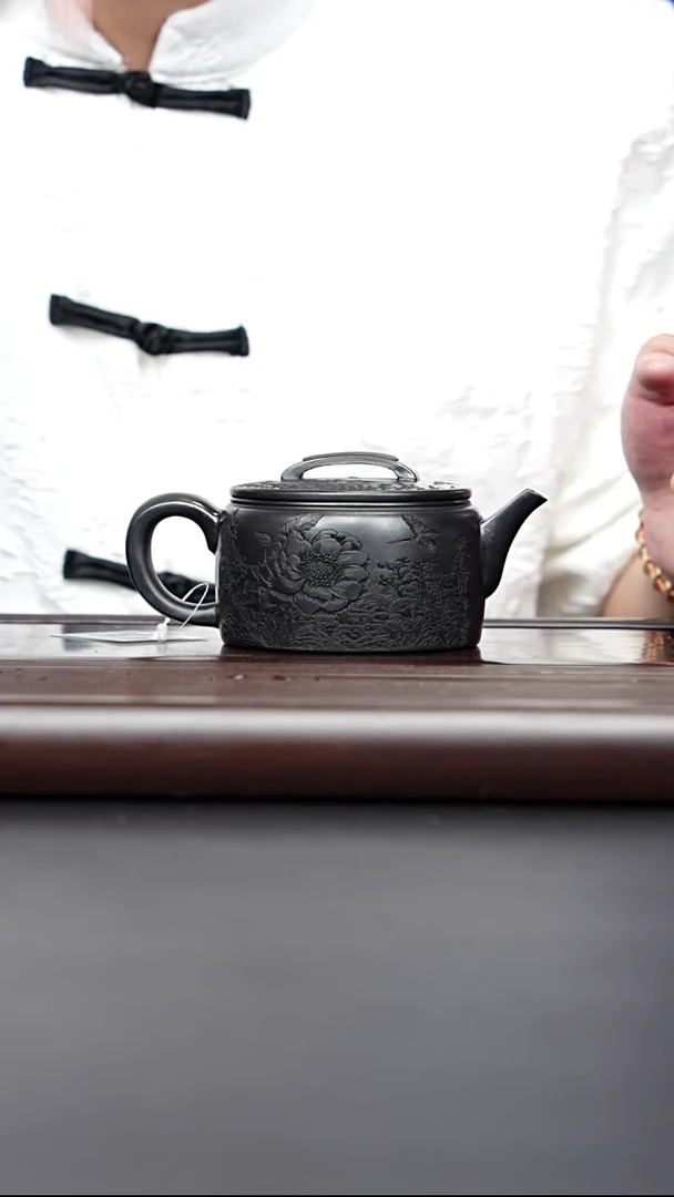 茶壶紫砂宜兴紫砂 牡丹汉瓦 石黄 赵圆静