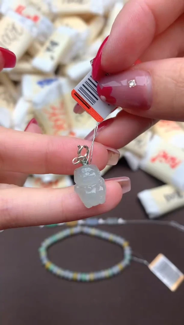 【闪购商品】翡翠挂件银S925镶嵌  一