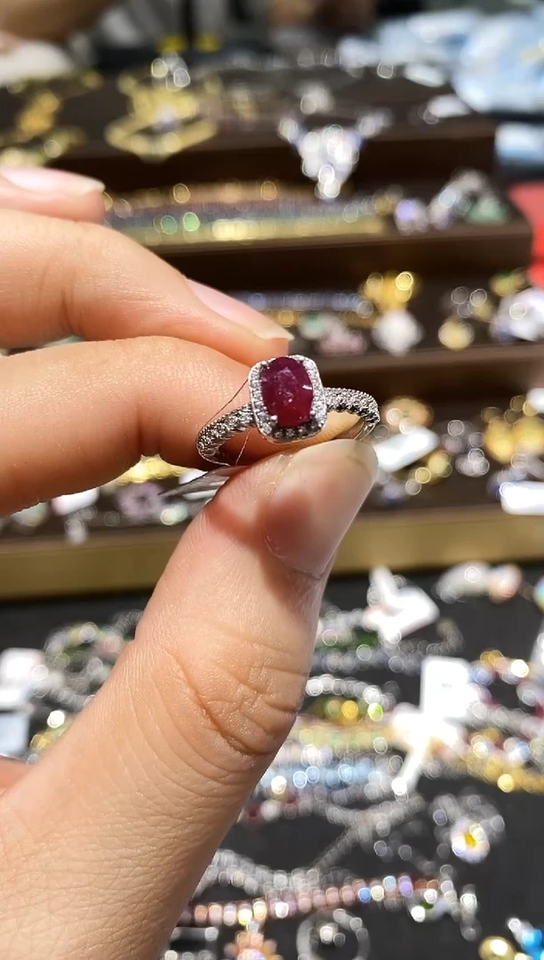 【闪购商品】红宝石戒指银S925镶嵌戒指