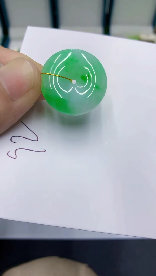 颈饰未镶嵌翡翠素*言翡翠