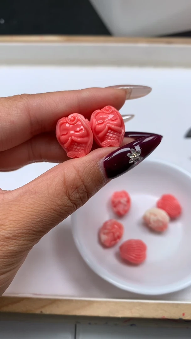 未镶嵌散珠拼合珍珠（马贝珠）A1758女 皇贝美人鱼16*13mm2个6.8元