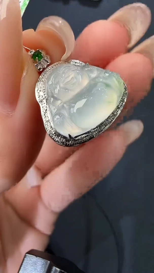 翡翠18K金镶嵌吊坠(不含链)3