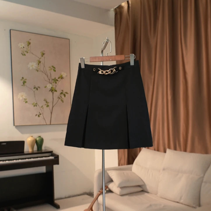 G569 链条装饰防走光内衬黑色高腰半身裙女 2A53