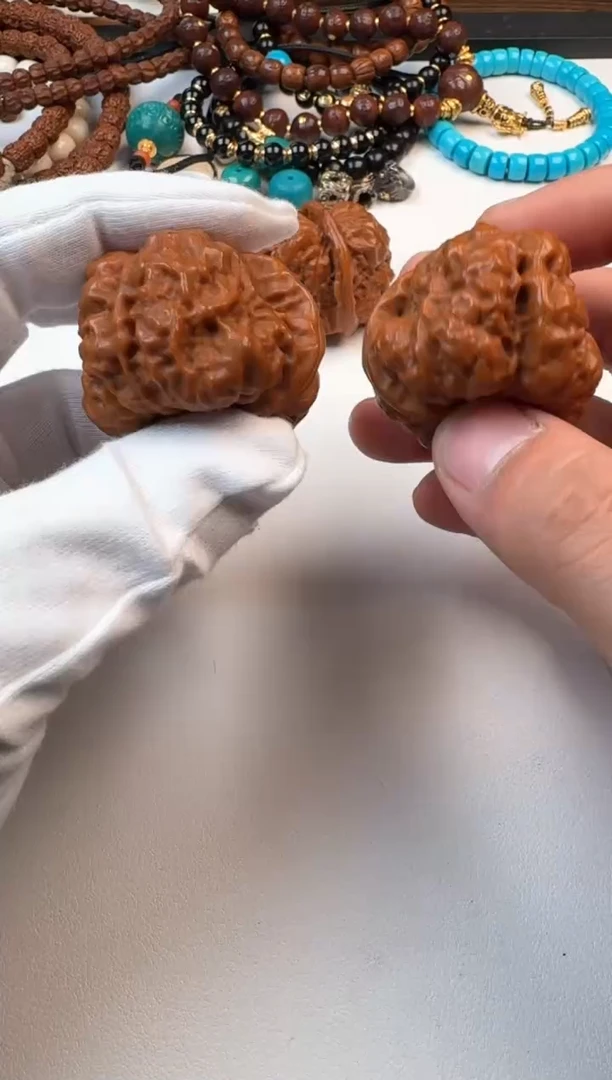 【闪购商品】文玩核桃把件核桃