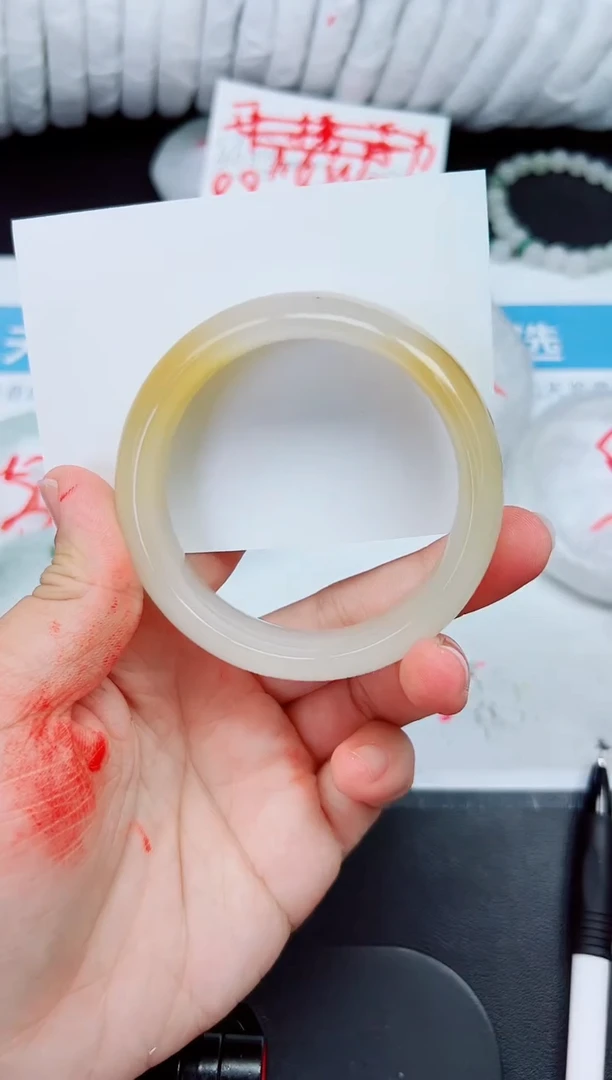 石英质玉手镯未镶嵌185-58.4