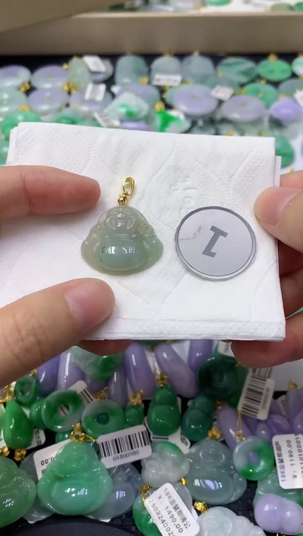 颈饰未镶嵌翡翠天然缅甸翡翠A货