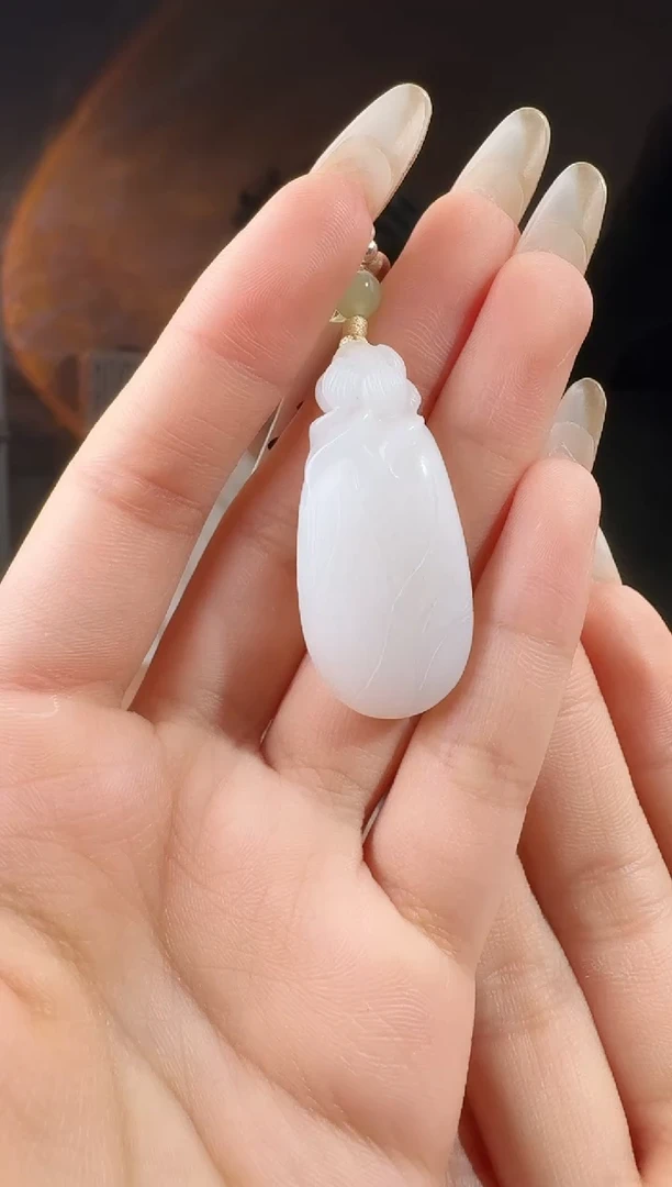 颈饰未镶嵌和田玉随型5