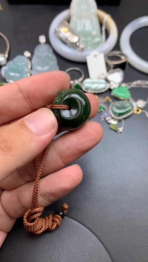 颈饰未镶嵌和田玉?***也殇无心商品不退不换