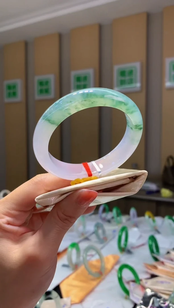 未镶嵌手镯翡翠--C7 圈口57.3 全款15万 定金2万