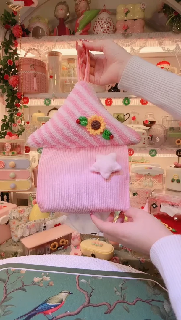 开播福利，仅剩一件！悬挂纸巾盒向日葵