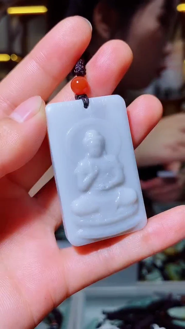 和田玉未镶嵌颈饰1