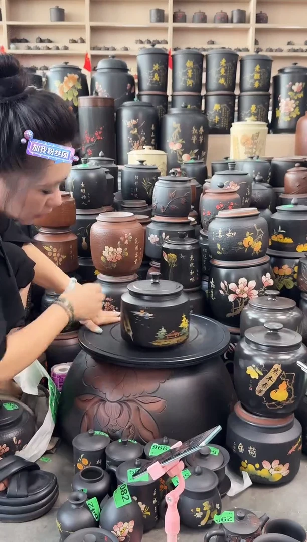 罐瑕疵茶叶罐  德中彩填  122