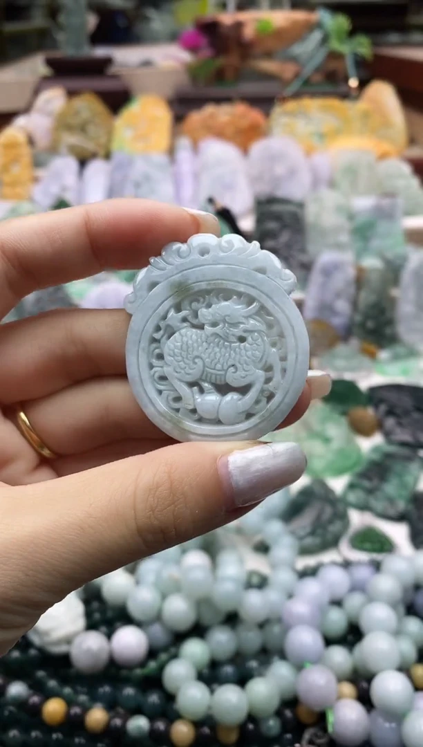 颈饰未镶嵌翡翠004