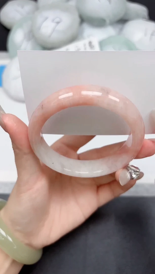 未镶嵌手镯石英质玉229-60.1