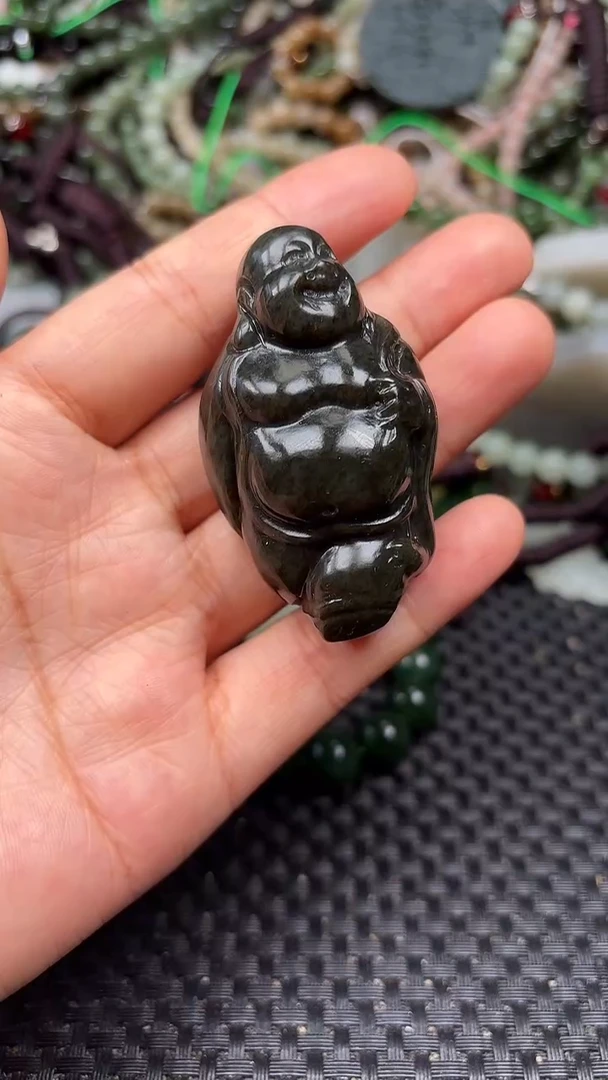 和田玉未镶嵌颈饰1
