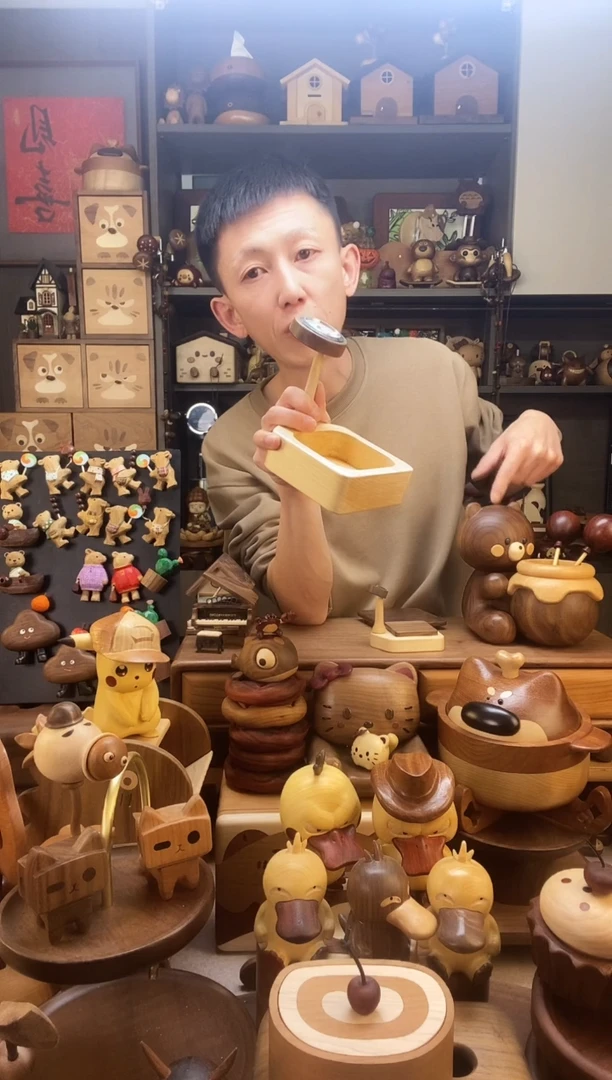 木小熊罐子笔筒