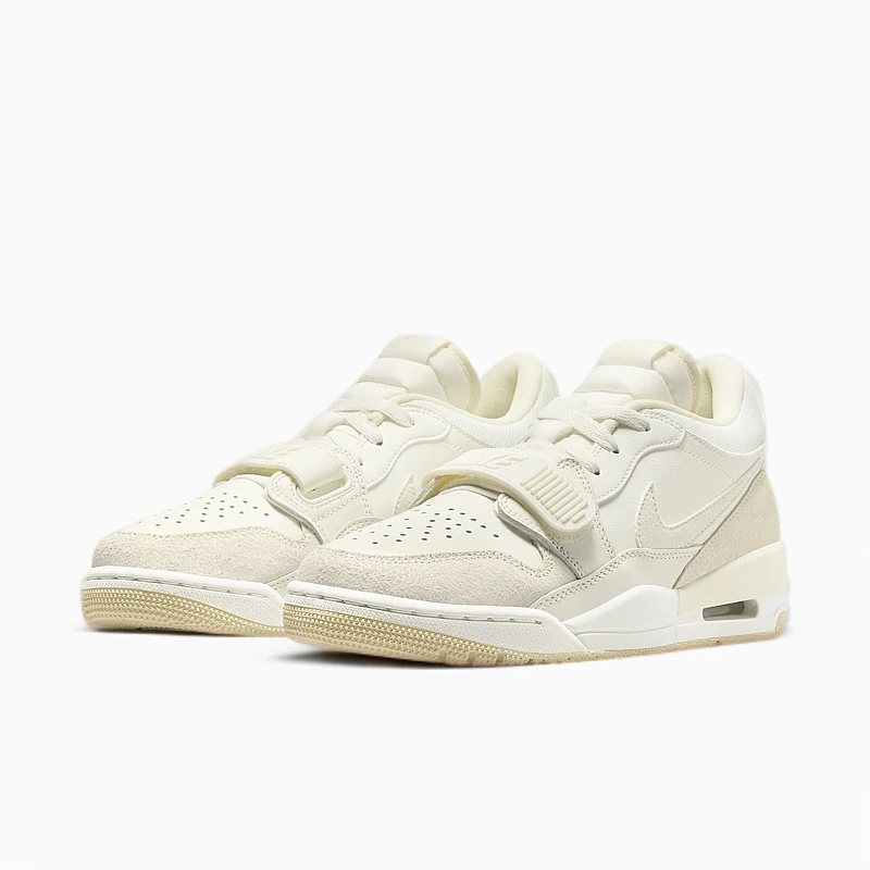 Nike AIR JORDAN LEGACY 312耐克女子复古运动板鞋 FQ7827-102