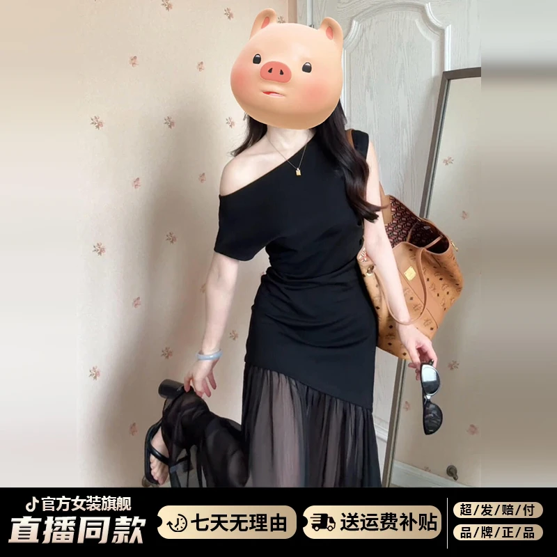 2025新款法式气质黑色斜肩短袖连衣裙子女夏季高级感收腰包臀长裙