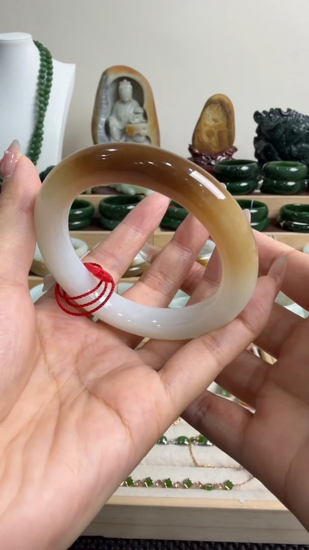 颈饰未镶嵌和田玉手镯59