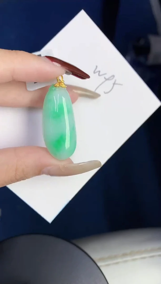 【闪购商品】翡翠颈饰18K金镶嵌00000000000