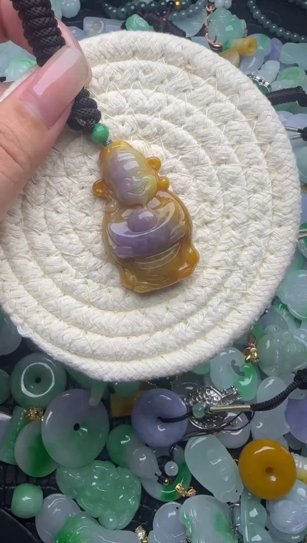 翡翠未镶嵌颈饰天然缅甸翡翠吊坠