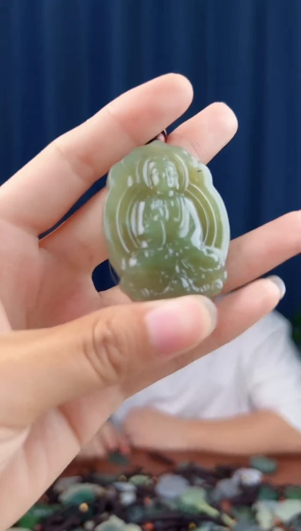 未镶嵌和田玉挂件拍一发一，多样性发货