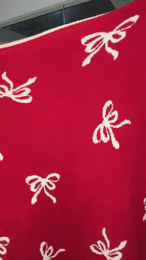 粘胶纤维圣诞节日风 红色蝴蝶结双层半边绒毯 1.5*1.3