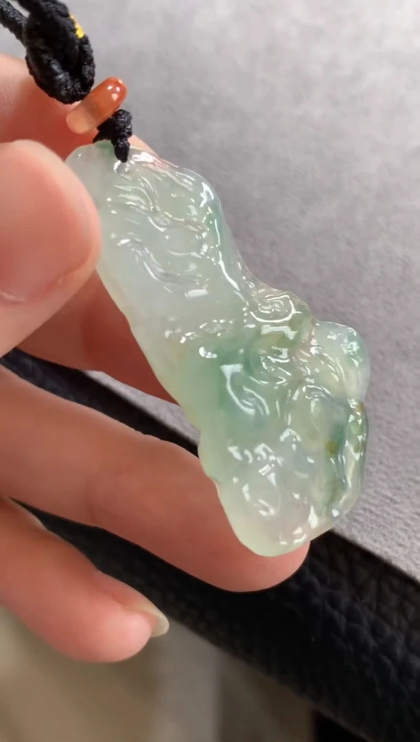 吊坠(不含链)未镶嵌翡翠吊坠